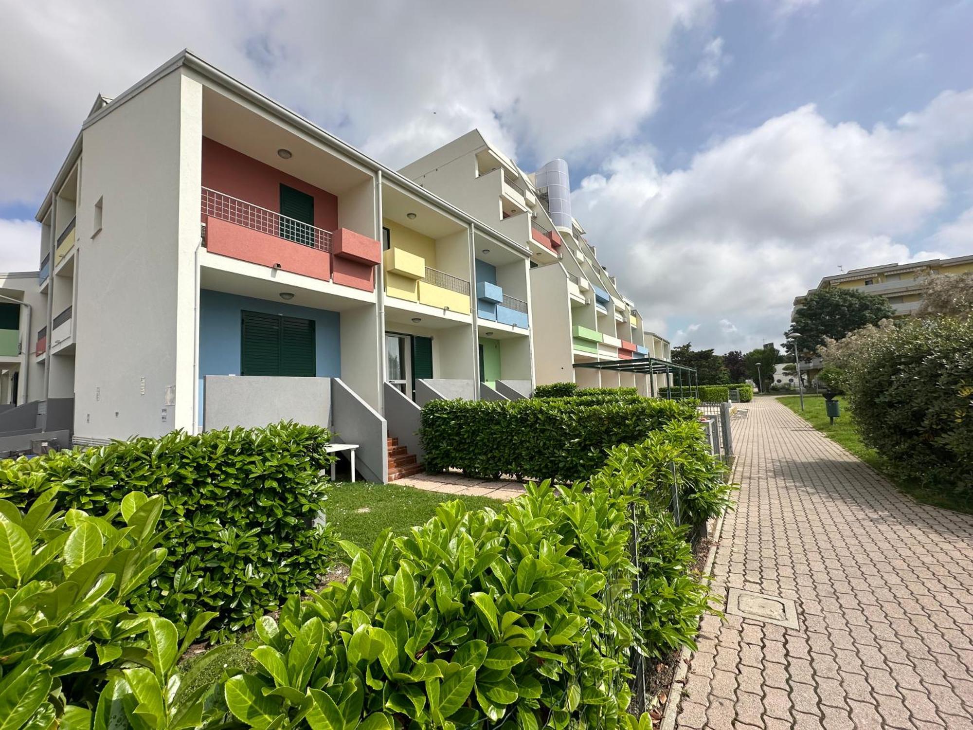 Villaggio Luna Swimmingpool- Agenzia Cocal Caorle Exterior foto